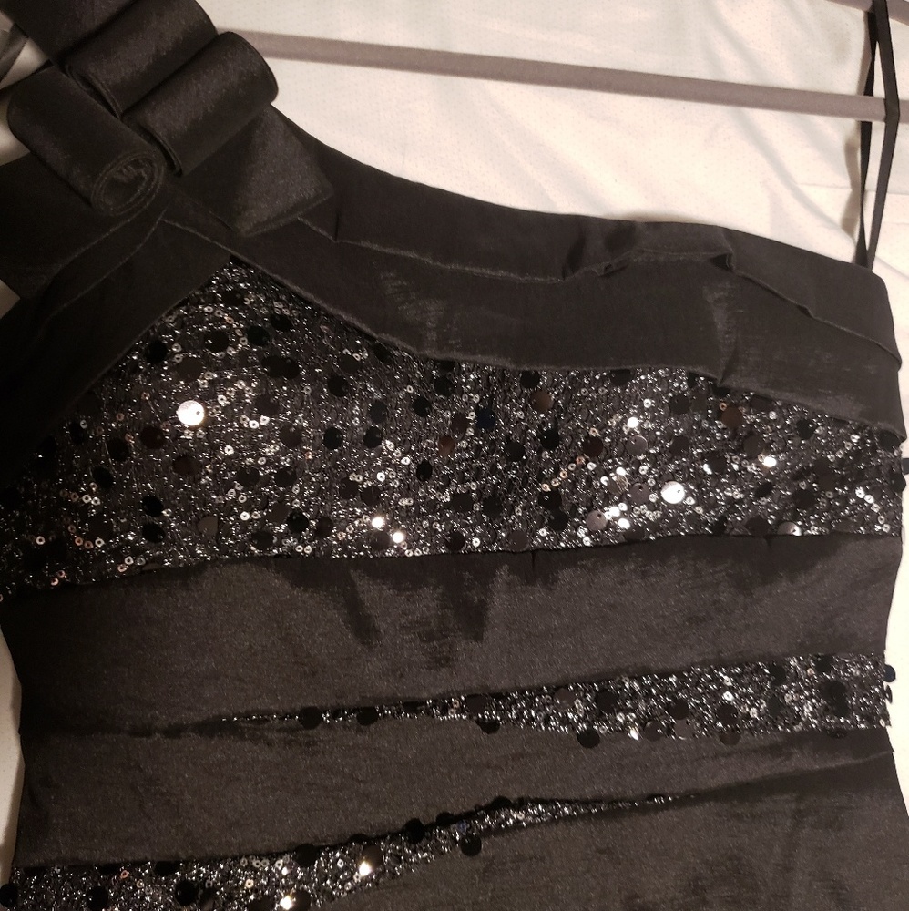 Black long dress